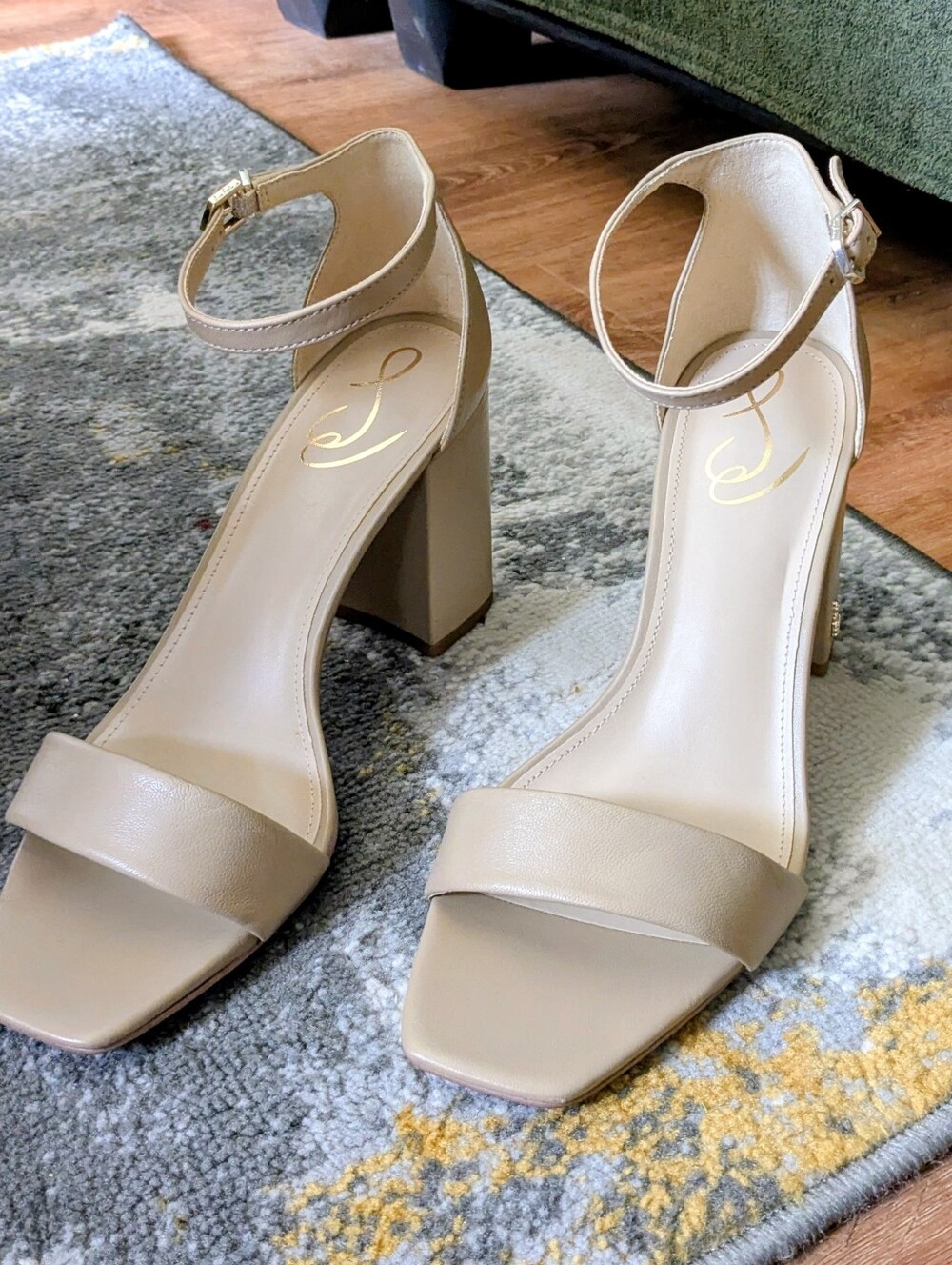 J. Reneé Nude Cream Sandals Size 10 | 4" Block Heel Ankle Strap